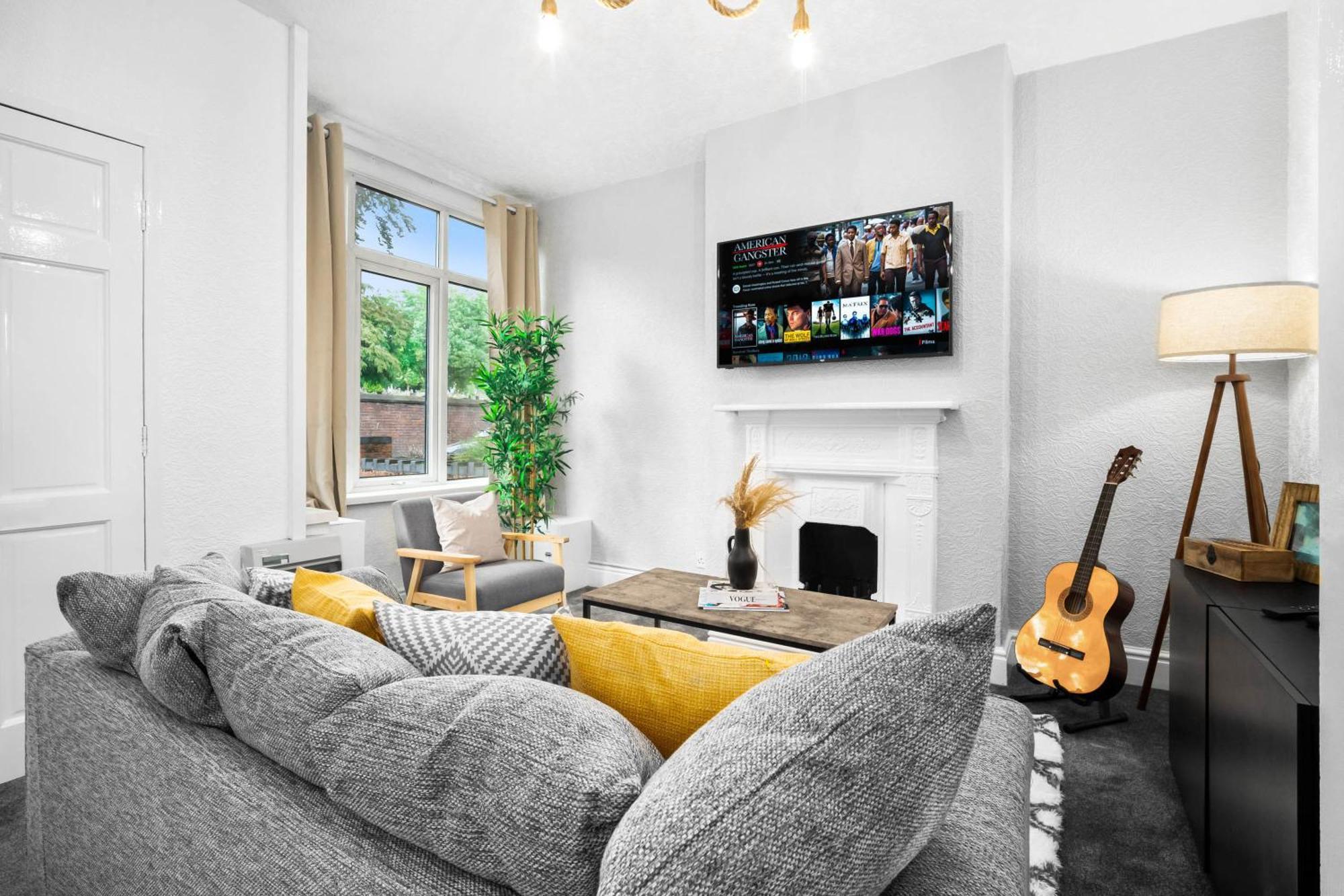 Stylish 3 Bedroom House - 6 Guests - Garden - Parking - Netflix - Wifi - 17M Birmingham Exterior foto